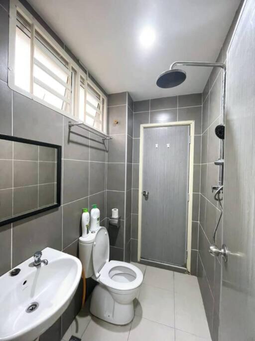 Cozyhouse 4Room 3Bath Room 10Pax'''Simpangampattasek Simpang Ampat  Dış mekan fotoğraf